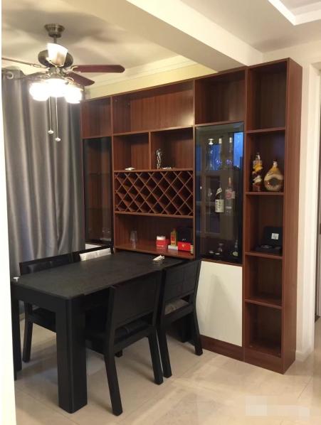 大门对着厕所破财,新房装修进户门对厕所