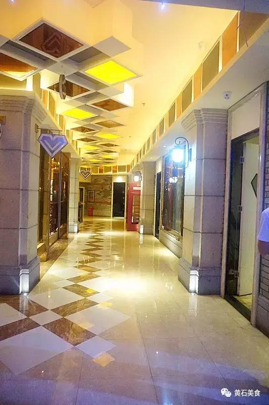 曝光的啤酒,揭秘店里免费啤酒