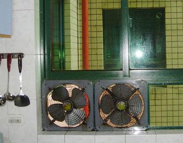 饭店厨房用油烟机好还是排气扇好,农村厨房油烟机和排风扇哪个实用
