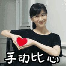 一夜风雨后，成都一白发爷爷的这个举动获赞无数！