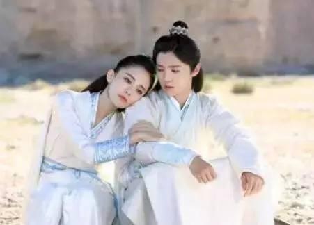 白敬亭鹿晗刘昊然嘎嘎原视频,刘昊然白敬亭鹿晗