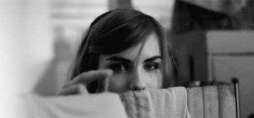 毛衣领子扎肉怎么处理,自己织的毛衣特别扎肉