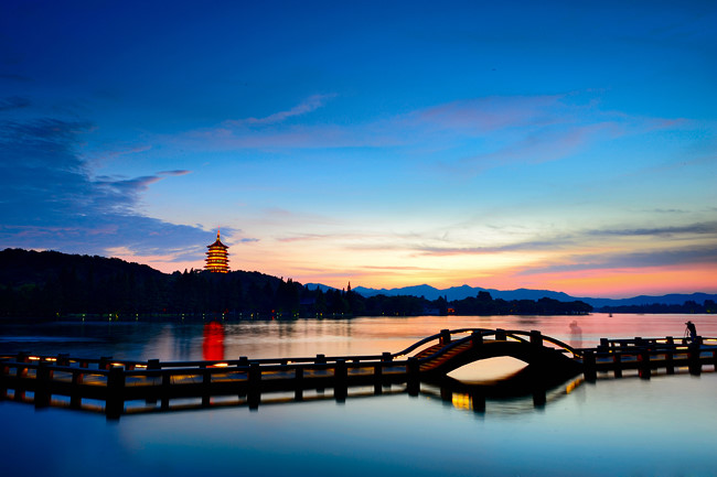 古诗词如何形容风景美,描写风景名胜的诗句