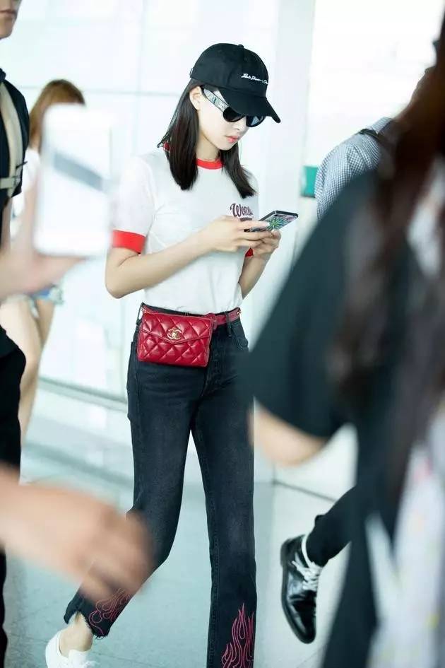 宋茜衣品图片,宋茜穿牛仔衣和牛仔裤