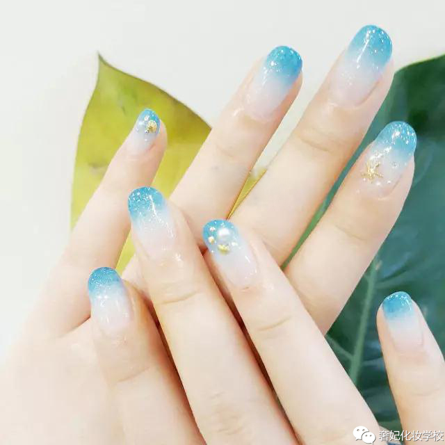 清凉夏日美甲,清凉一夏免费美甲