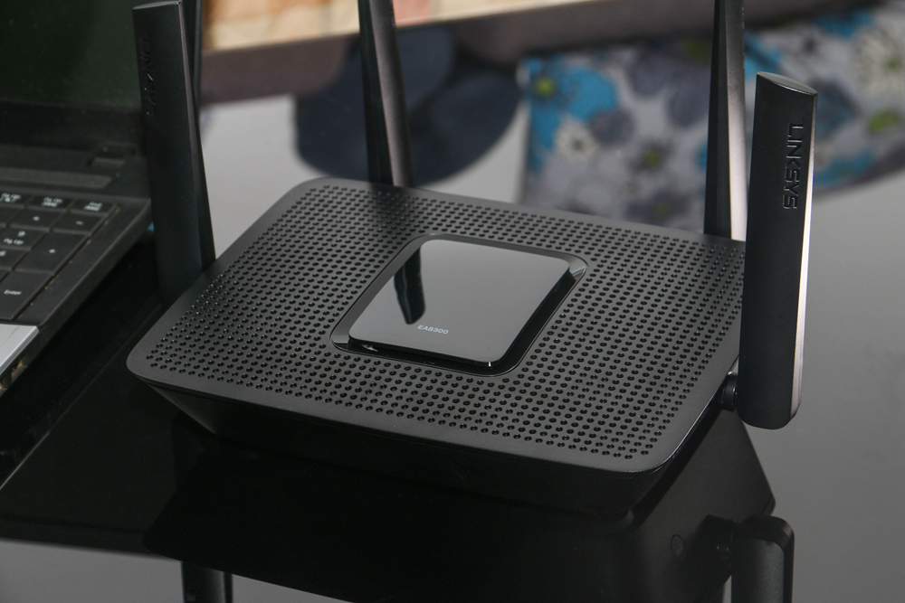 买个路由器能解决网速慢的问题吗,花1000多买路由器