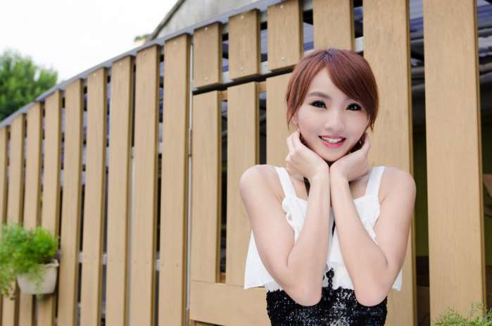 如何踹一个对你冷漠的男人,男生让我踹了他你怎么回