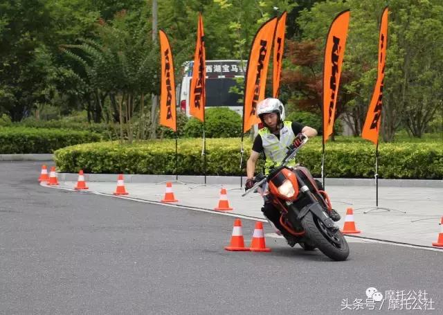 15款ktm690试驾,试驾KTM690Duke