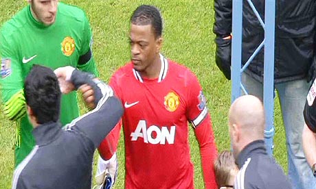 温格范佩西握手,温格高波加查世纪握手