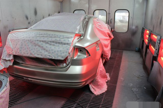 车子撞坏了4s店怎么处理,揭秘事故车在4s店维修