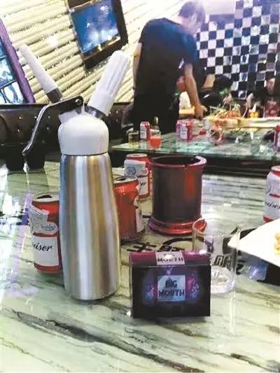 太恐怖!海外留学圈流行吸“笑气”,中国留学生吸食不久现下身瘫痪,大小便*禁失**……