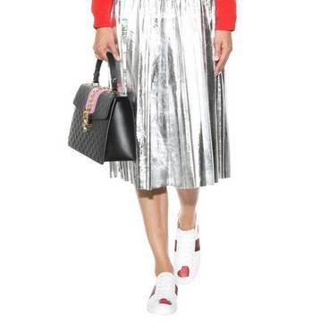 杨幂一口气买了十双的鞋,杨幂穿的薄荷绿运动鞋