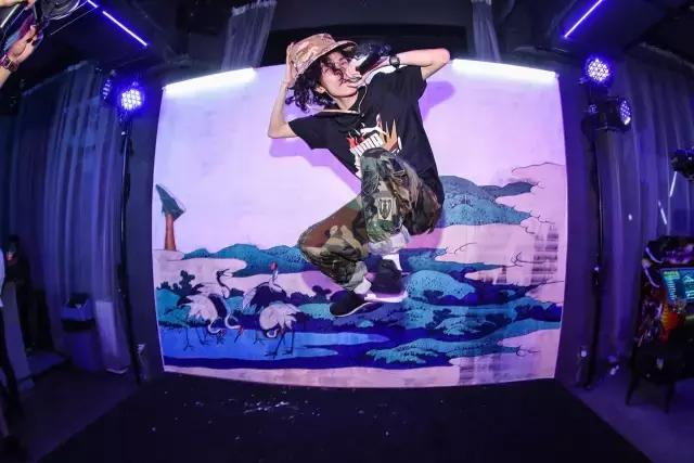 次世代潮流新据点丨来不及想标题,我要赶去开完就闪的「PUMA茶馆」