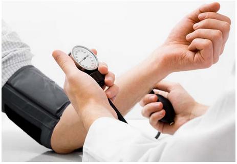 心血管堵了通血管有用吗,血管堵吃什么菜打通血管最快