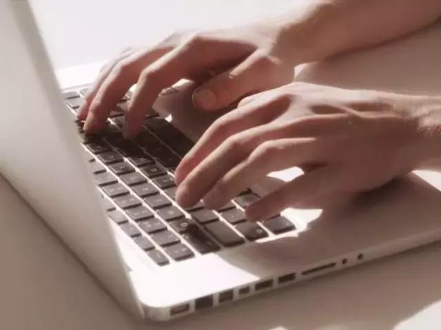 网上经营花店,开实体花店和线上花店区别