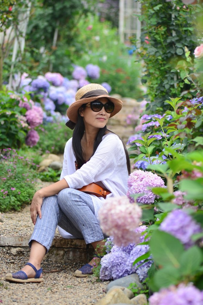 花园拜访,成都玛莉亚色彩花园电话