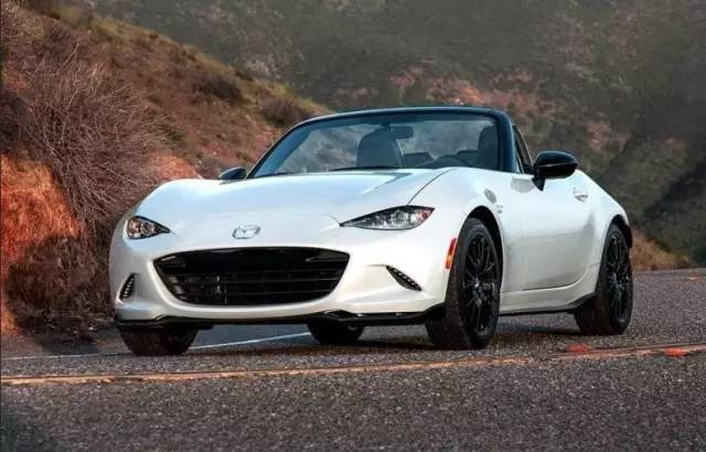 实用四座敞篷车,敞篷车推荐20-50万新车四座