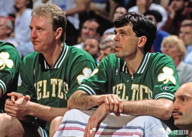 乔丹身高两米,乔丹2米