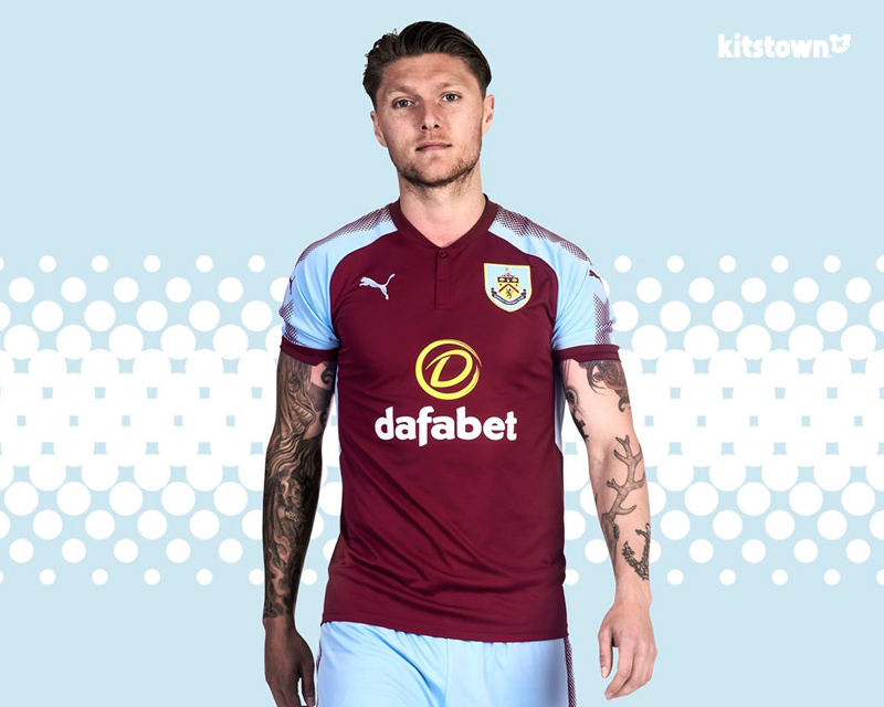 哪支球队是你的最爱,下赛季英超各队球衣