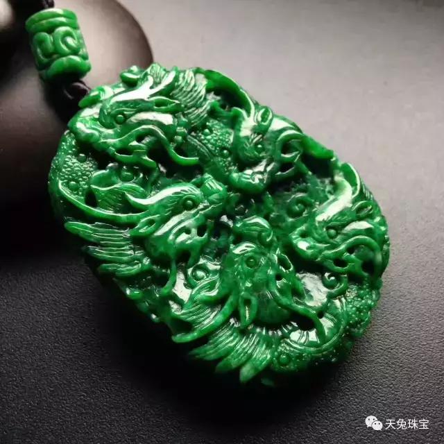 翡翠雕刻太阳轮的寓意,翡翠雕刻锦灰堆的寓意