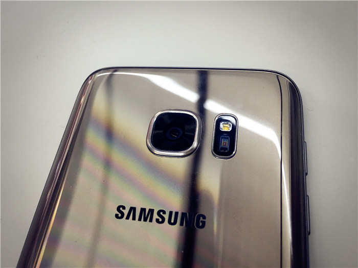 三星s7国行和美版的区别,三星s7+开箱银灰色