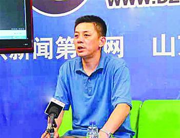 他是鲁能后防猛将，退役后当起大老板，如今开宝马把警察打骨折了