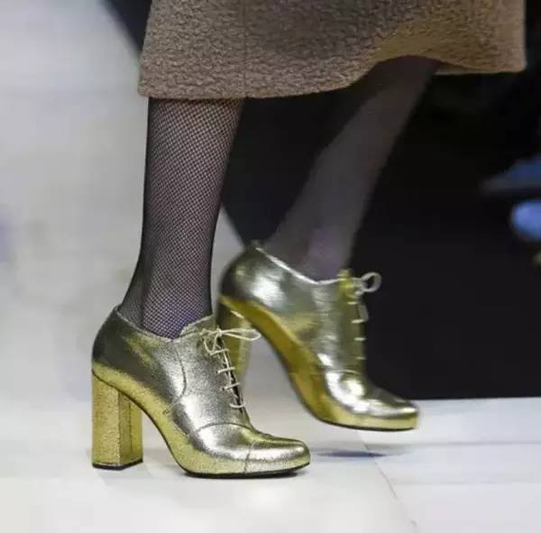 秀场maxmara,走秀maxmara