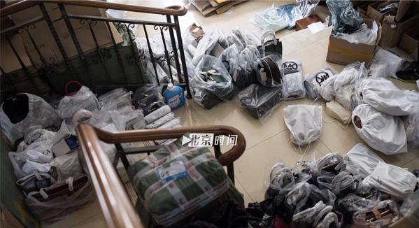 gucci进入市场的阶段,gucci在中国成了奢侈品