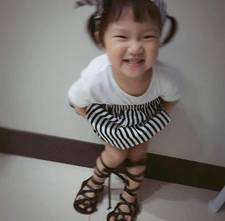 新生儿出生后10分钟都要经历什么,宝宝出生的故事简短