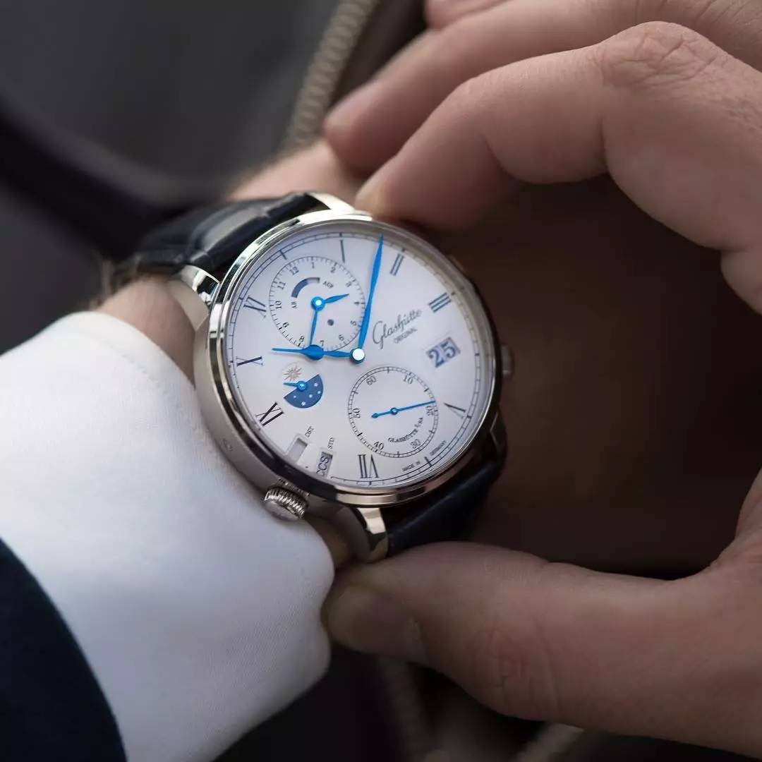 德表和瑞士表推荐,你喜欢德国表还是瑞士表土味情话