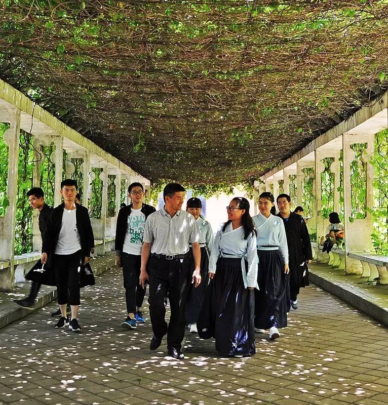 承德市双滦区王德书,王德书校长