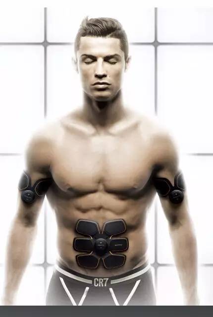 c罗招牌动作广告,c罗首秀宣传