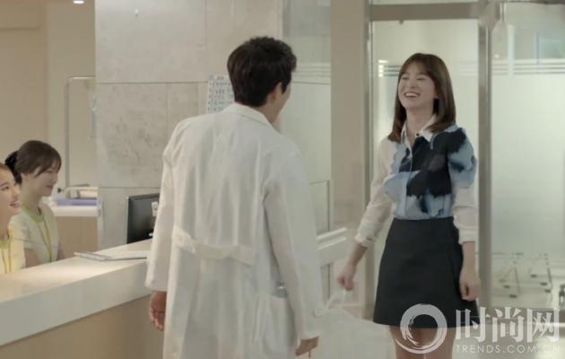 太阳的后裔宋慧乔逆光,宋慧乔同款太阳的后裔蓝色小西装