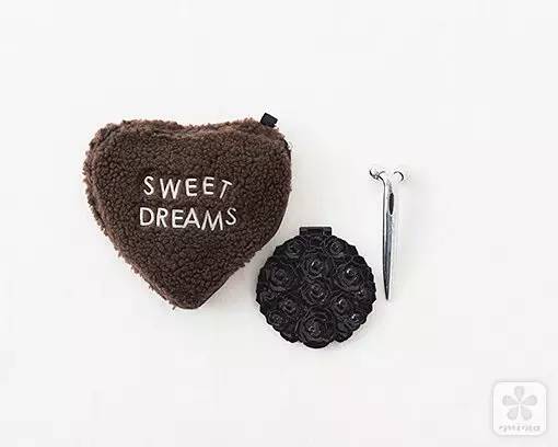 配饰|mina模特包包里的秘密垣内彩未野崎萌香篇