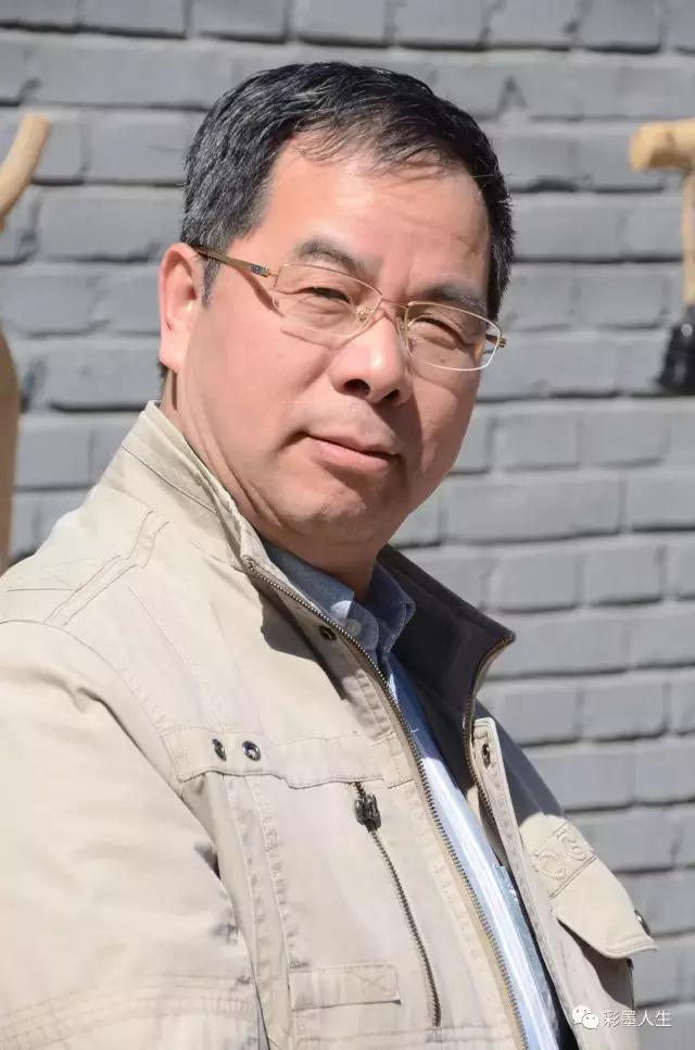 东方彩墨·何雨春56个民族作品—《仫佬姑娘去走坡》