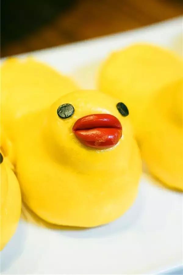 蒙眼用剪刀做面，服了！这么牛X的店居然系佛山的10年老字号！东家好吃才是硬道理！