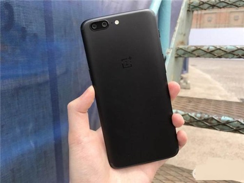 iphone比ipad贵,iphone那么贵为什么那么多人买