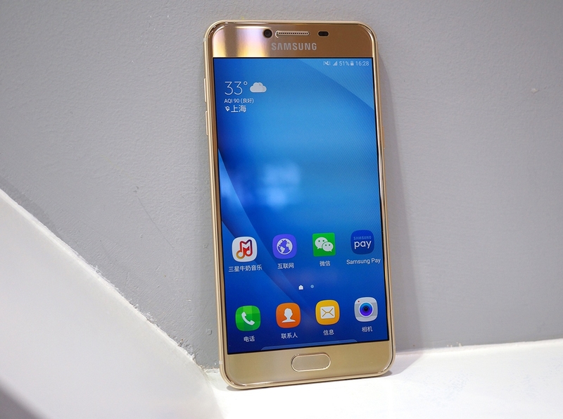 目前三星性价比最高的手机是哪款,三星目前最具性价比的手机是哪款