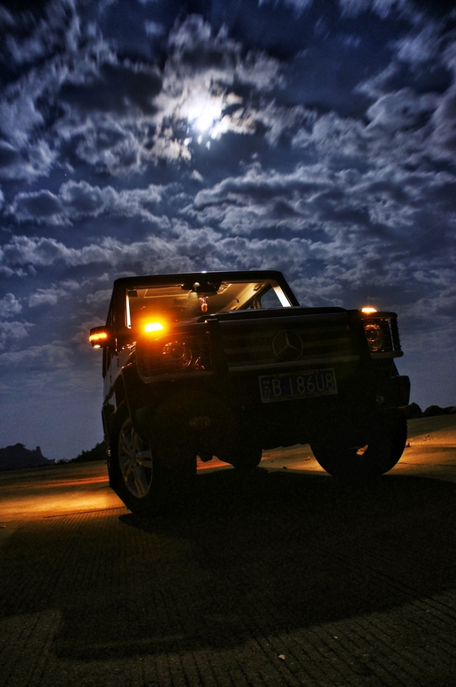 开着大通g50进藏,开奔驰g500去市区