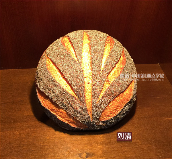 学习烘焙课程视频,学习烘焙应该学习哪些最基本知识