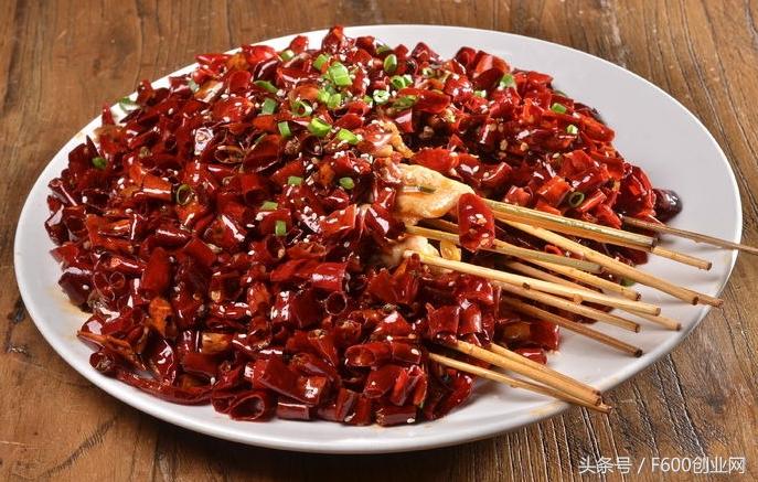 开一个串串香店需要什么条件,开一家串串店怎么赚钱