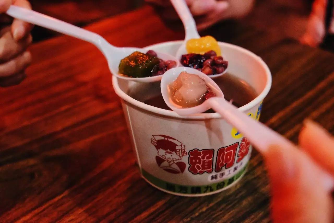 九份，世界如此之大，我却能幸运地遇见你，注定羁绊一生……