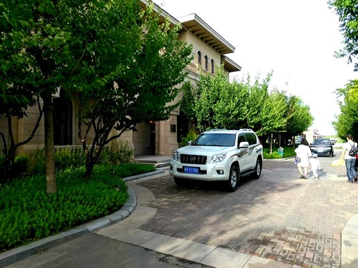 背着媳妇花30万买了台二手普拉多豁沙子,差点没被骂死!