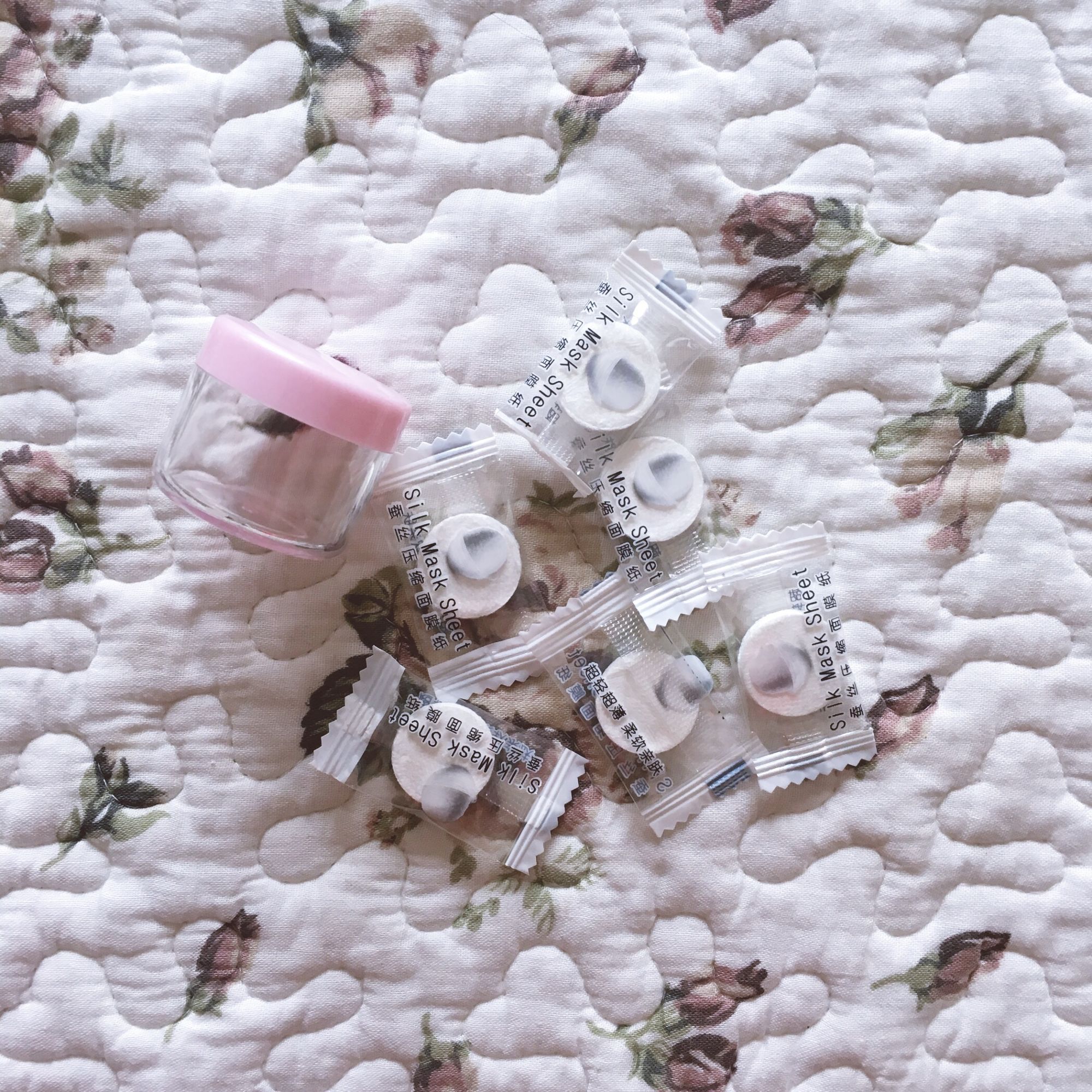 浼椾汉鐨嗛粦鐙櫧,浼椾汉鐨嗛粦