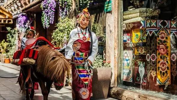 浮云牧场酒店推荐,浮云牧场网红酒店