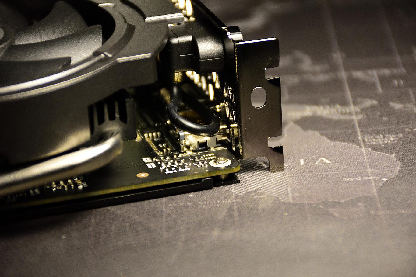 七彩虹igame1060烈焰战神u-3gd5,七彩虹igame970烈焰战神u定制版