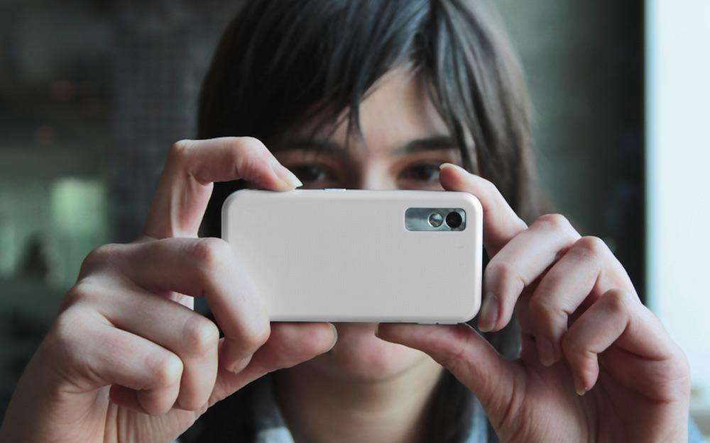 如何让拍摄的照片具有大片效果?格式化内存卡如何恢复?