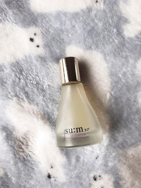 控油收缩毛孔的特效药,控油祛痘收缩毛孔精华推荐