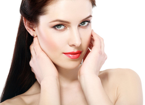 隔离霜需要什么洗掉,隔离霜要卸妆吗