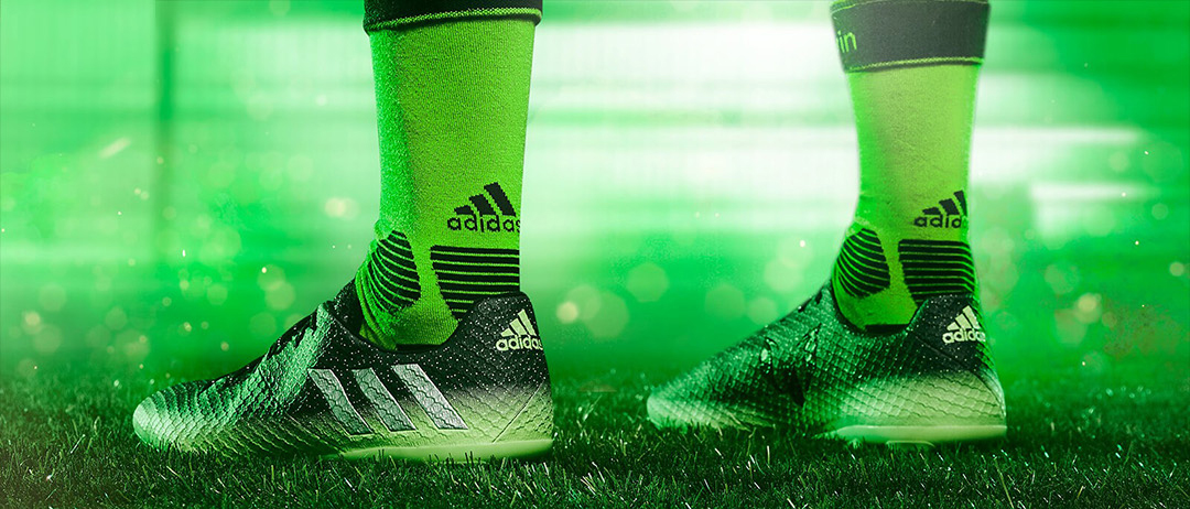 欧洲5大联赛穿的什么足球鞋,比较适合中锋射手的足球鞋